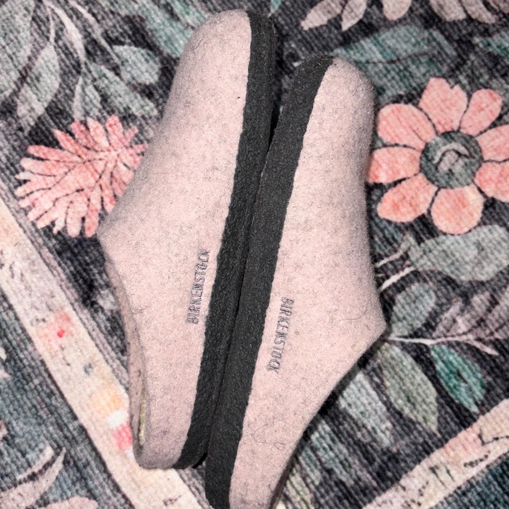 Birkenstock Pink Kids Slip-On Clog worn 3 times - Picture 11 of 13